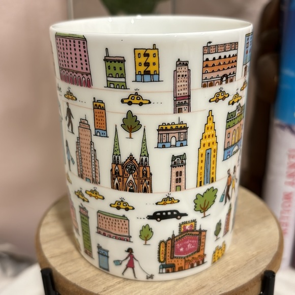 Tiffany & Co. 5th Avenue New York City Landmark Shopping Coffee Mug / Tea Cup - Picture 2 of 5
